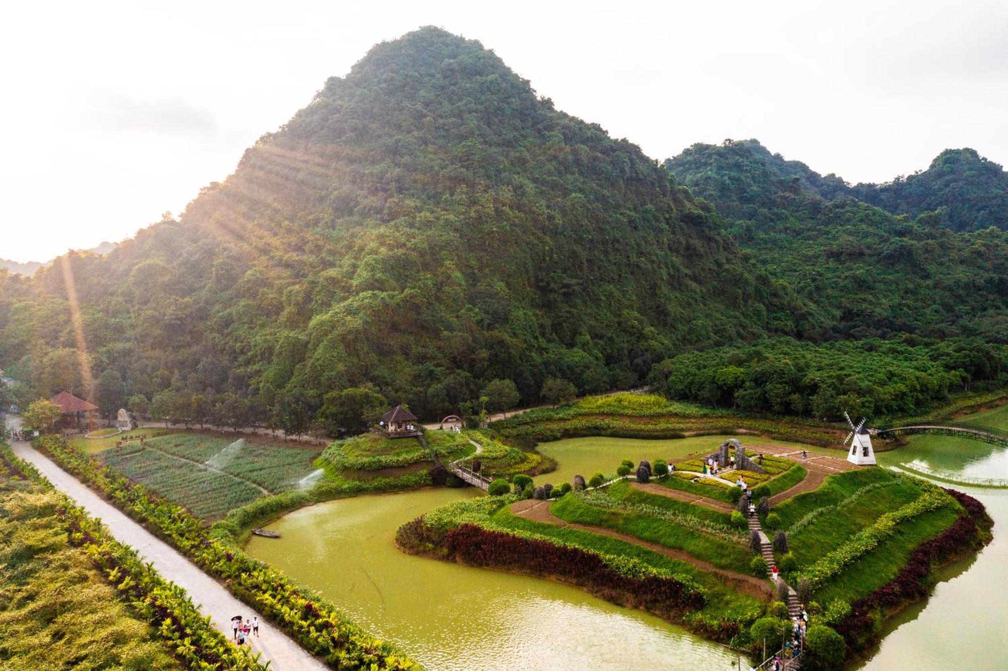 Thung Nham Resort Нин Бин Екстериор снимка