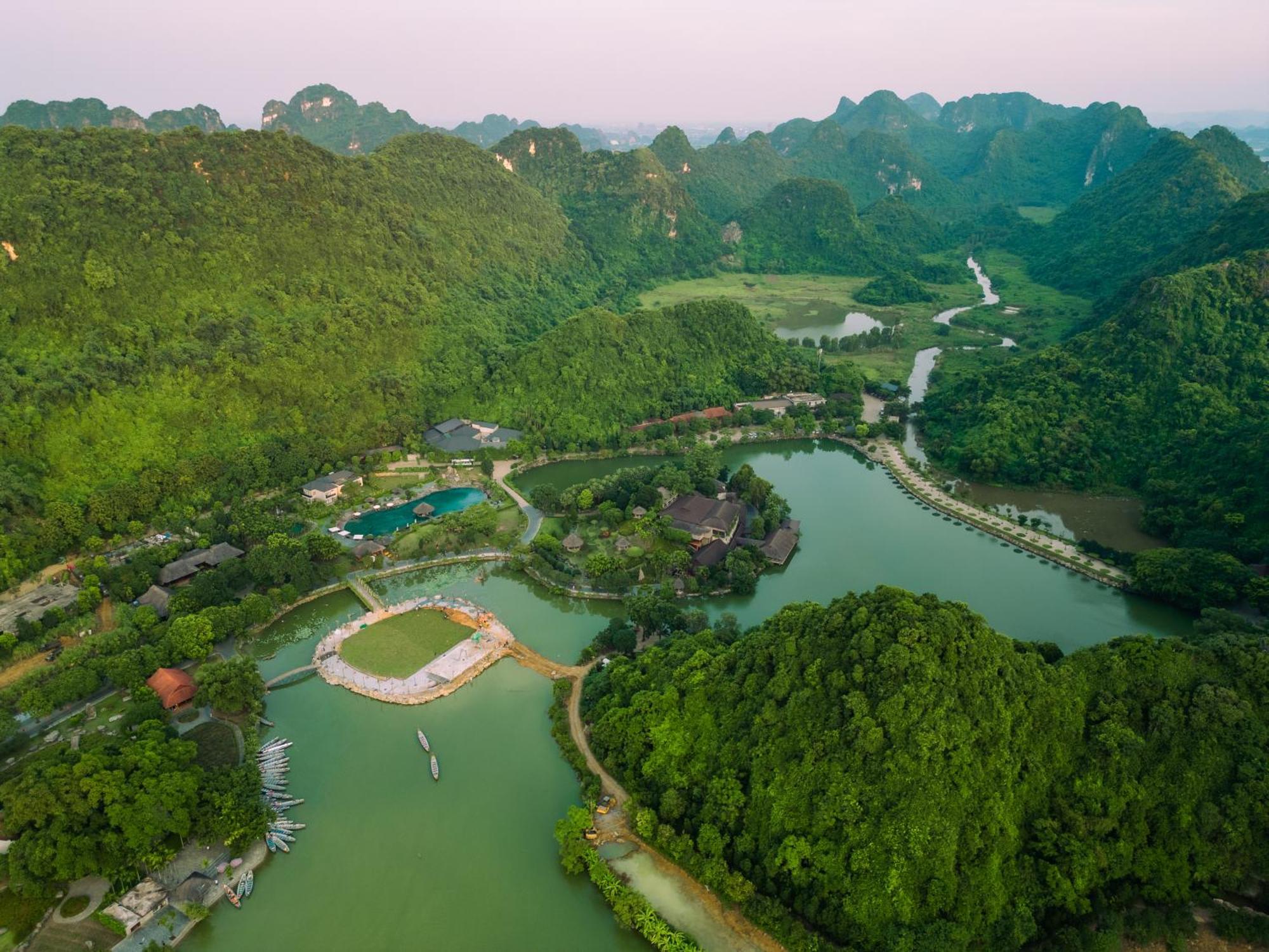 Thung Nham Resort Нин Бин Екстериор снимка